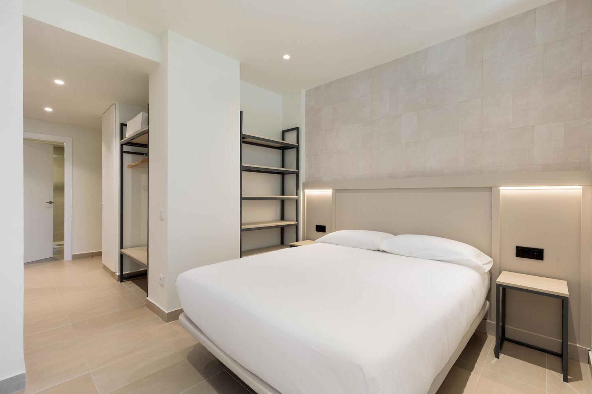 Aparthotel Xic Платжа-д'Ару Екстер'єр фото