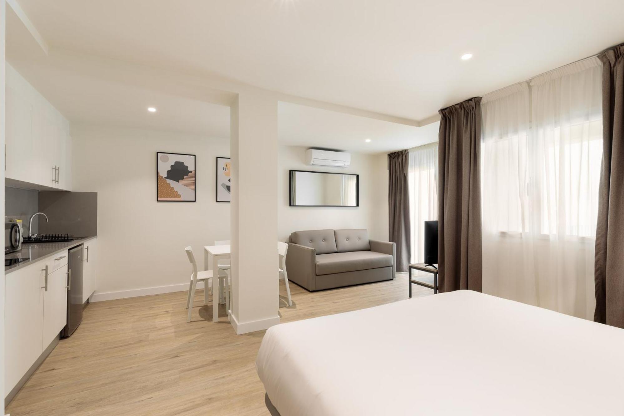 Aparthotel Xic Платжа-д'Ару Екстер'єр фото